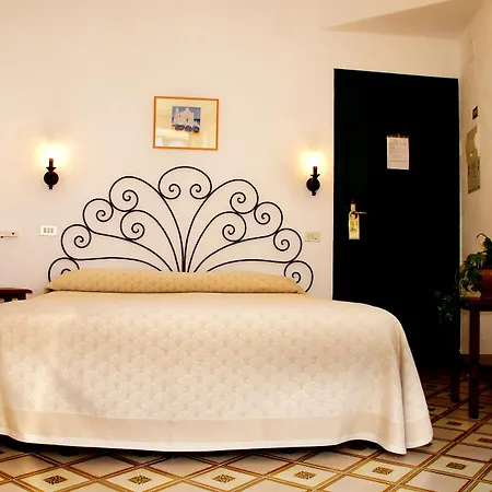 Hotel Don Pedro 3*